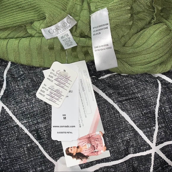 Green Turtleneck Long Sleeve Shirt - Picture 5 of 5